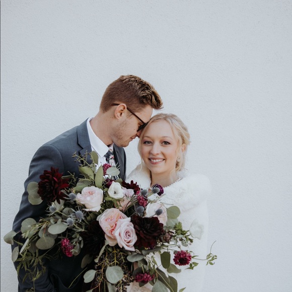 Meet your Posher, Kalli - Picture 2 of 8